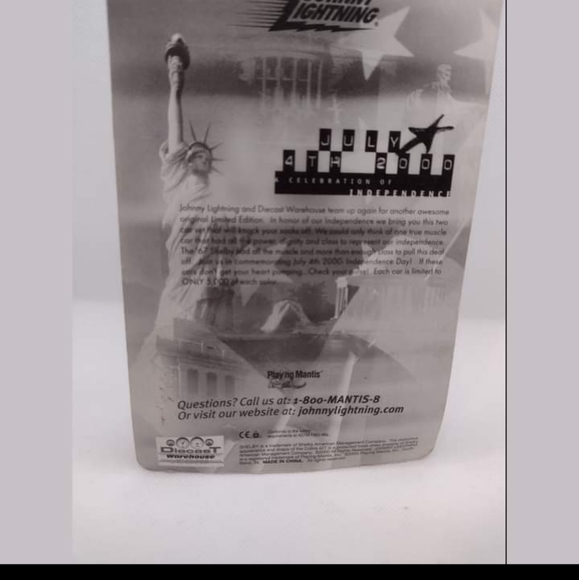 Johnny Lightning July 4th 2000 '67 Shelby - Picture 2 of 2